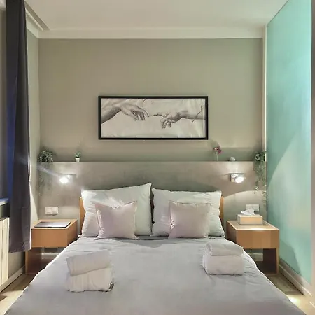 Luxury Beautiful Spacious In Perfect Location Apartment Prague